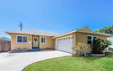 3 BEDROOM HOUSE FOR RENT