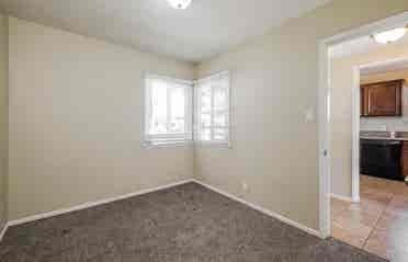3 BEDROOM HOUSE FOR RENT