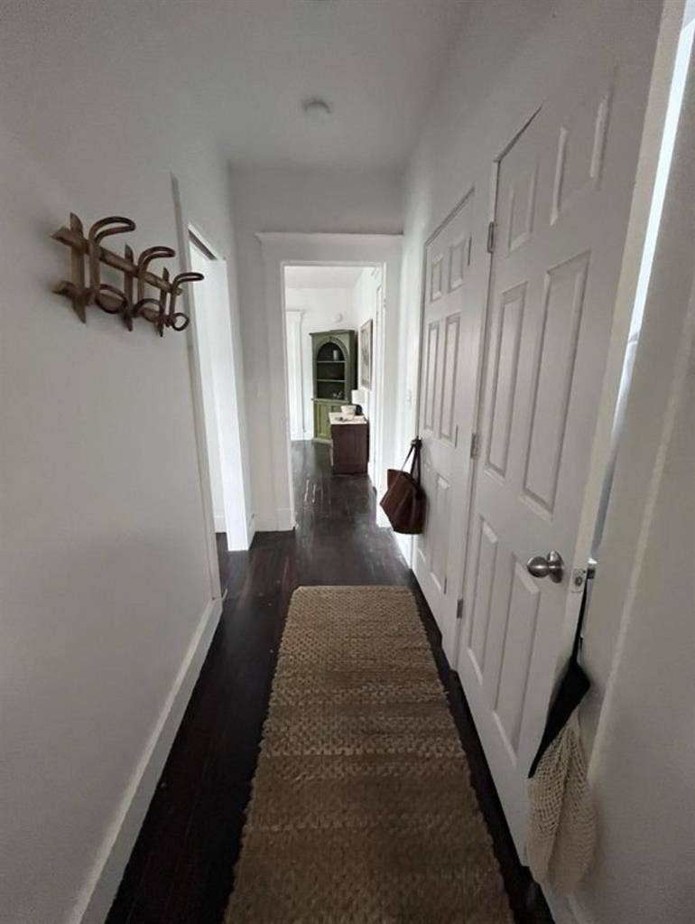 ISO one female roommate!