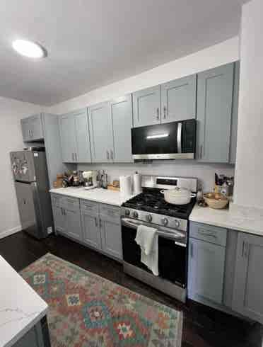ISO one female roommate!