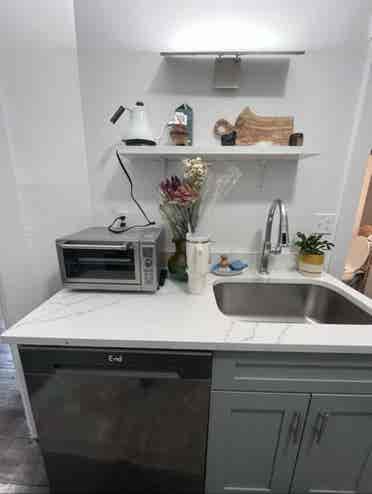 ISO one female roommate!