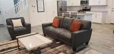 Looking for Roomies in East Mesa!