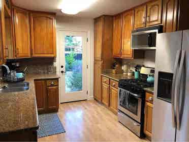 Looking for third roommate