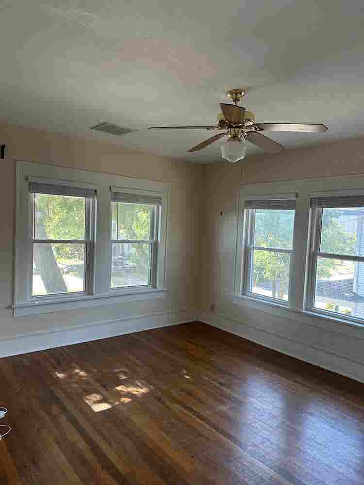 Roommates Wanted!
