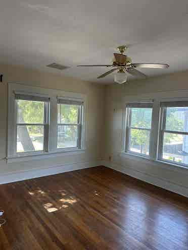 Roommates Wanted!