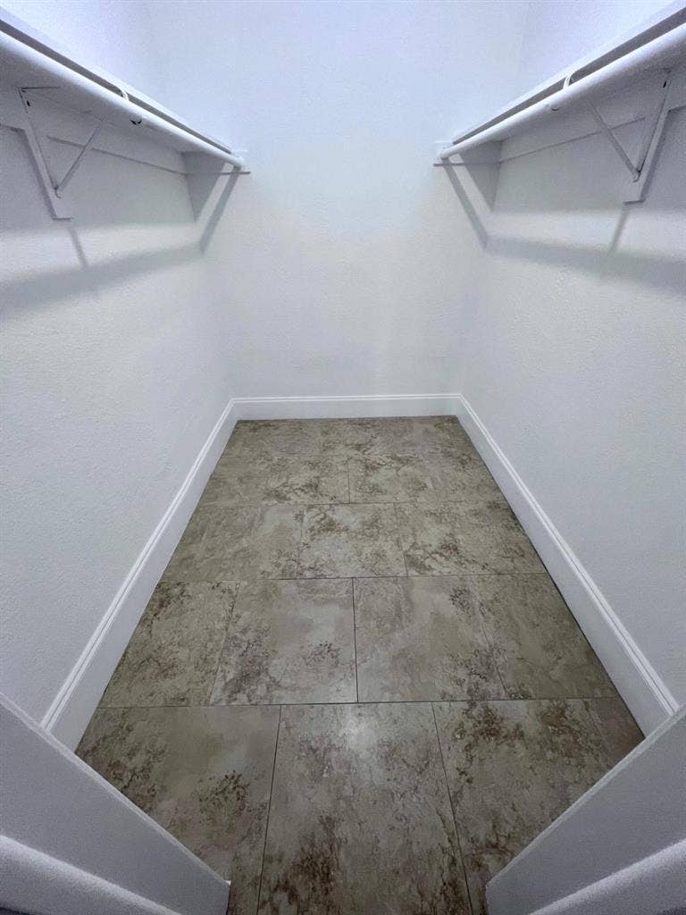 Private Bed & Bath near UM/Dadeland