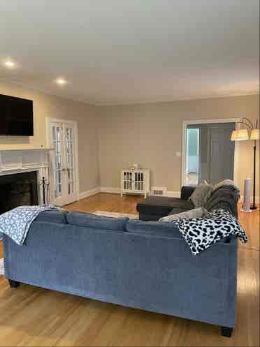 Looking for a 3rd roommate