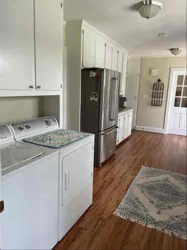 Looking for a 3rd roommate