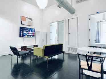 Weirfield St –