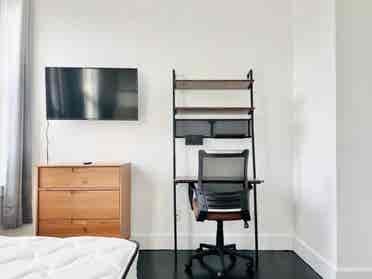Weirfield St –