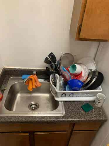 Room manhattan available $