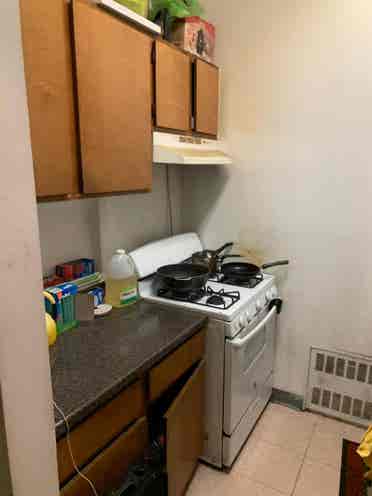 Room manhattan available $