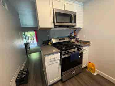 Looking for a Flatmate