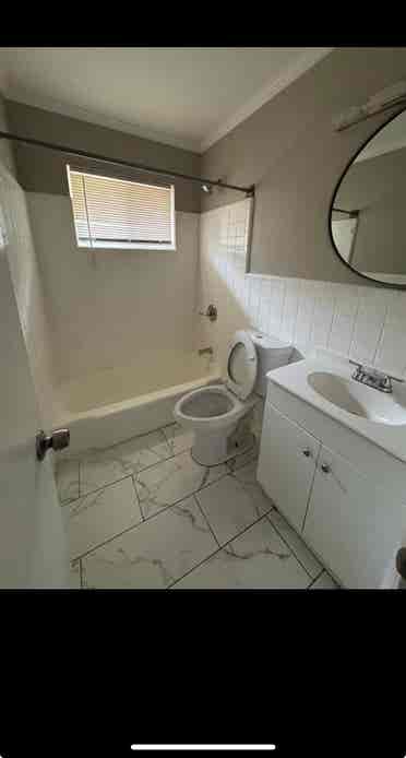 Nice room for rent own bathroom