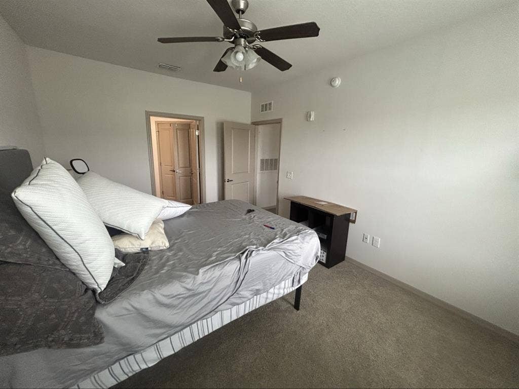 Private room for rent