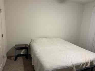 Looking for room mate
