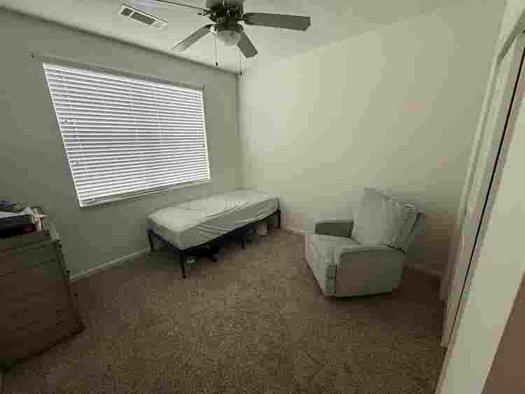Looking for room mate
