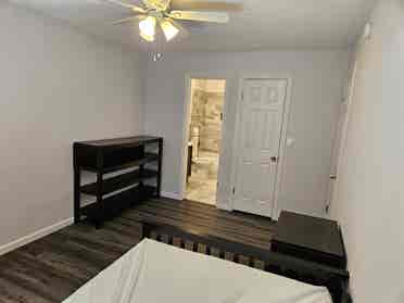Super clean place to move in!