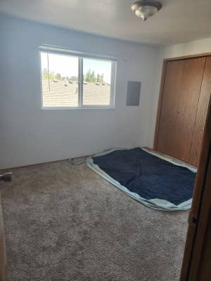 Room Available on Wallace Rd
