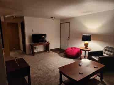 Room Available on Wallace Rd