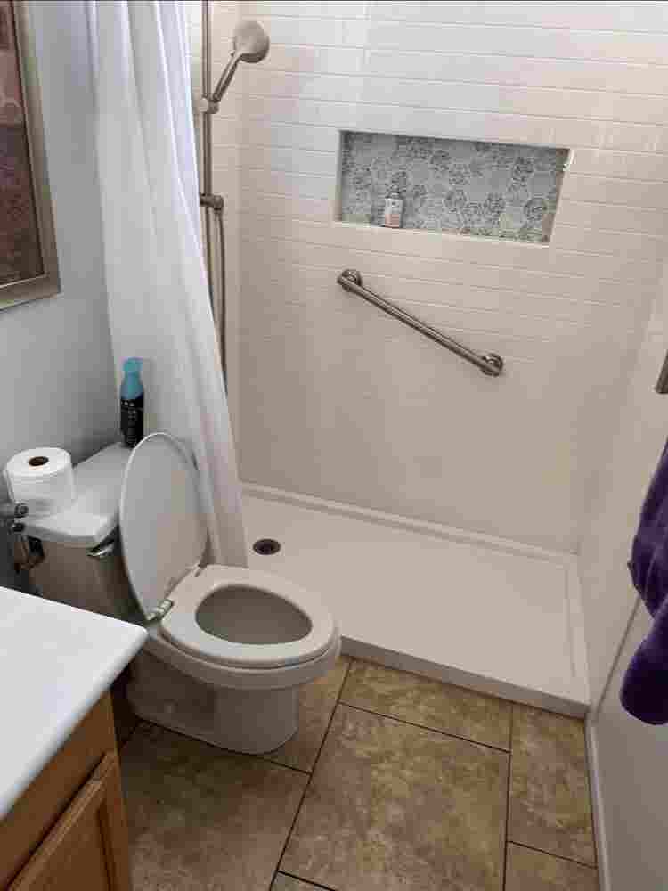 Clean furnished good size room
