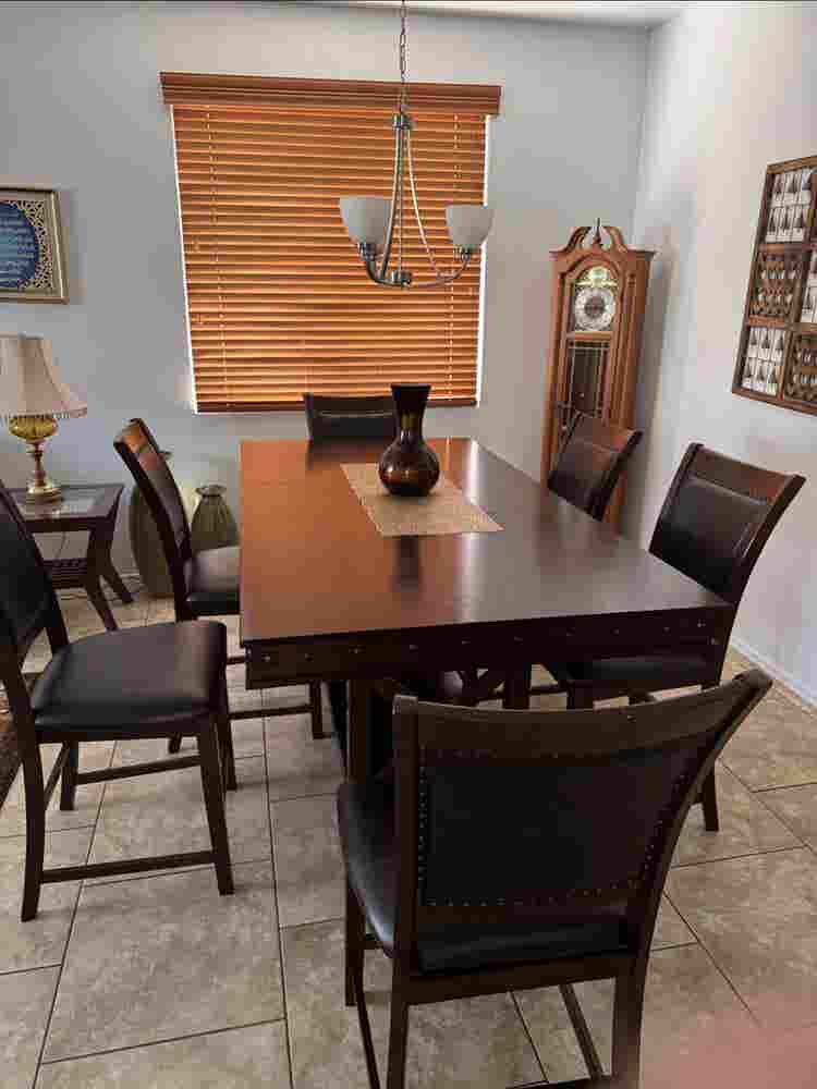 Clean furnished good size room