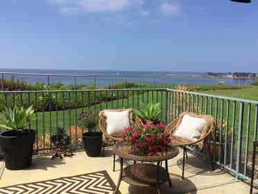 OCEANFRONT Private Room for ONE