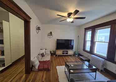 SUMMER SUBLET