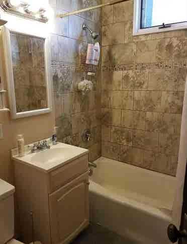 SUMMER SUBLET