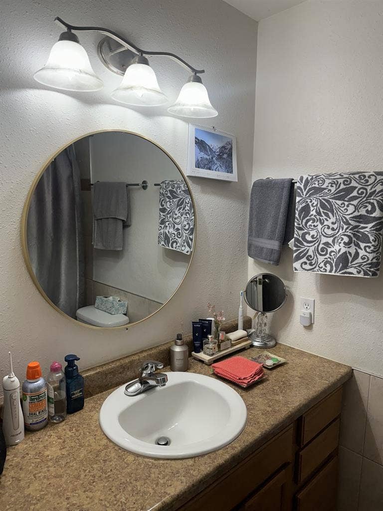 Room for rent in DTC