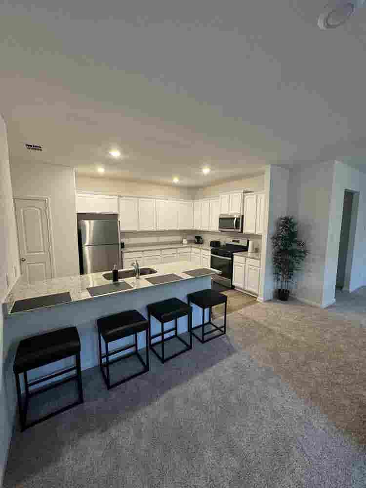 Room for rent! New home
