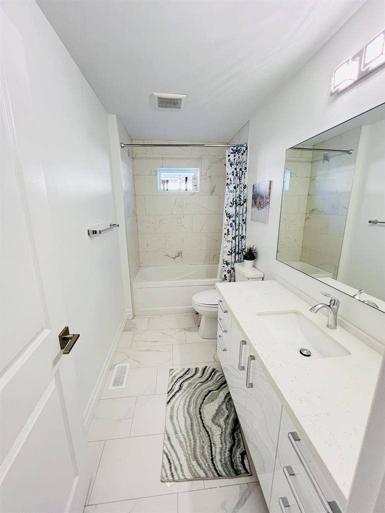 Private Room For Rent