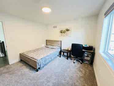 Private Room For Rent