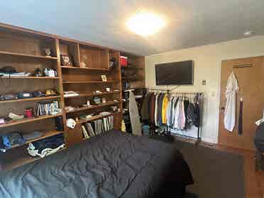 Housemate wanted