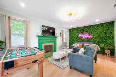 Multiple rooms looking renters