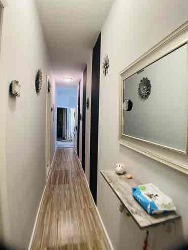 Room for rent in Midtown west