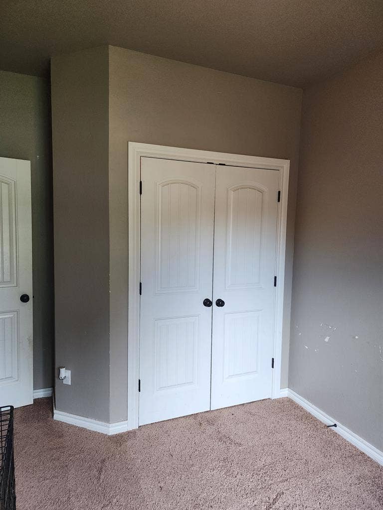 1 bedroom with closet for rent