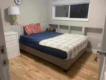 Furnished 1bedroom basement suite