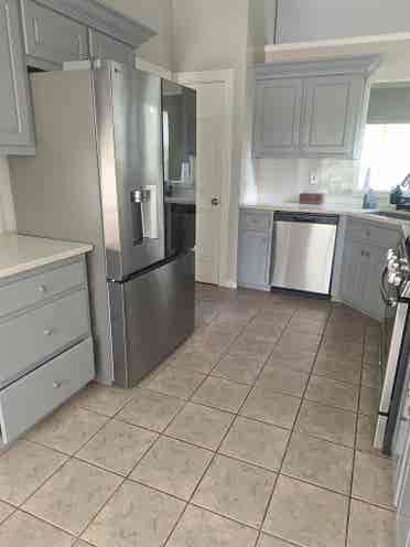 Newly Furnished  Bedrooms 4 Rent