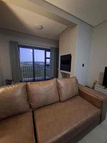 Looking for a female roommate.