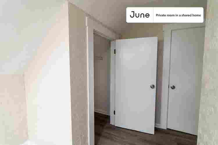 6 BR in Boston