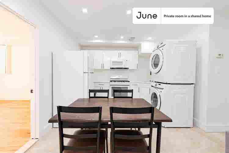 3 BR in New York City