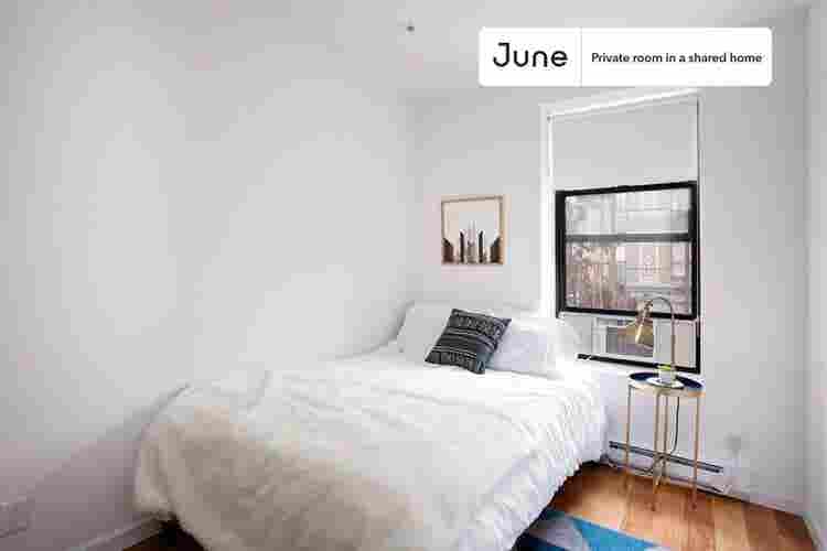 3 BR in New York City