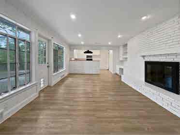 2 bedroom house for rent
