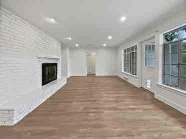 2 bedroom house for rent