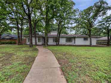 2 bedroom house for rent