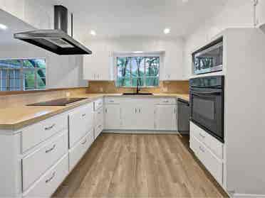 2 bedroom house for rent