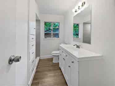 2 bedroom house for rent