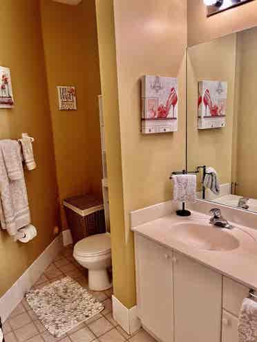Quiet and comfy room for rent!