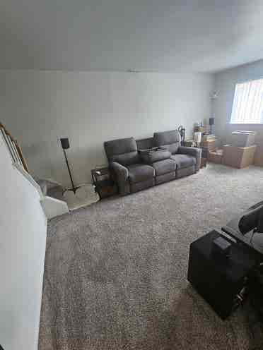 Wanted Roommate to share expenses